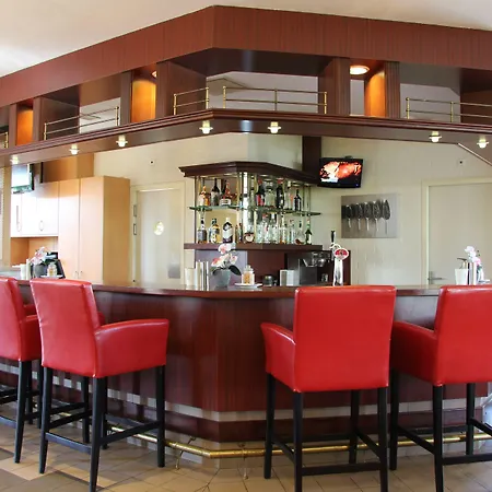 Bastion Hotel Leiden Voorschoten-2